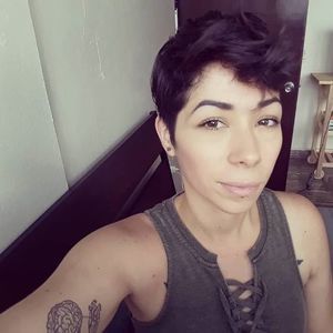 Meet your Posher, Mara